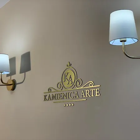 Kamienica Arte 4 * ウストカ