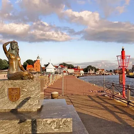 Kamienica Arte 4 アパート ウストカ