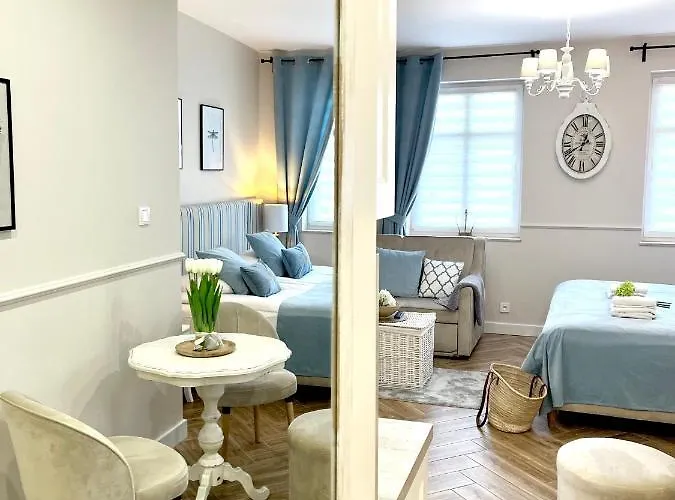 Апартаменты Kamienica Arte 4 *